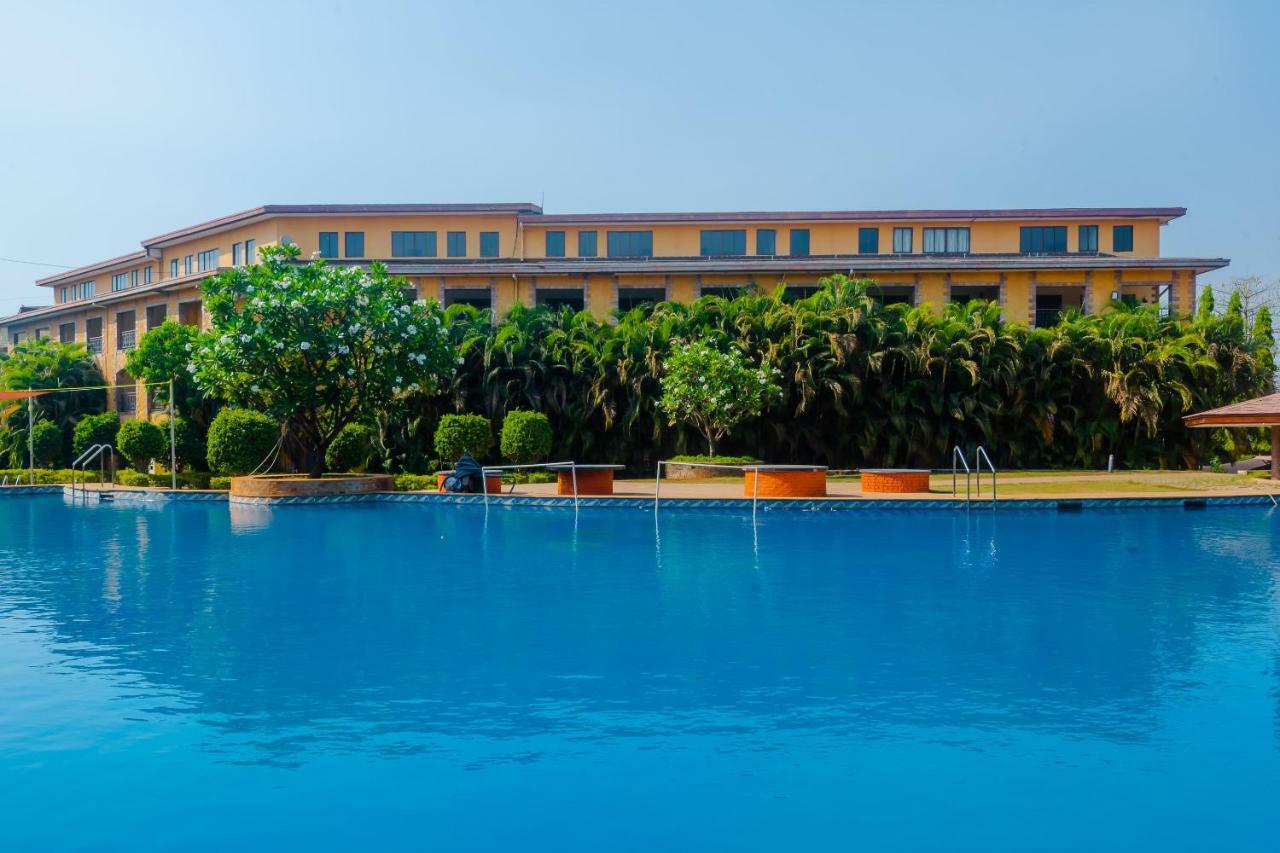 Capital O 35403 Discover Resorts Neral Buitenkant foto